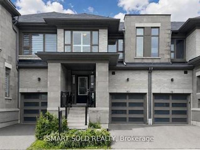 Townhouse for sale in Durham, Ontario