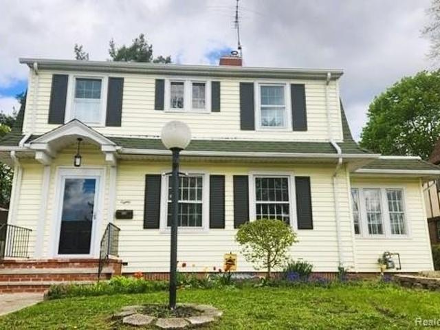 House for sale in Pontiac, Michigan