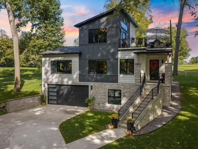 House for sale in Leesburg, Kosciusko County