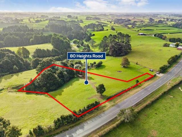 Property for sale in Awhitu, Oroua County