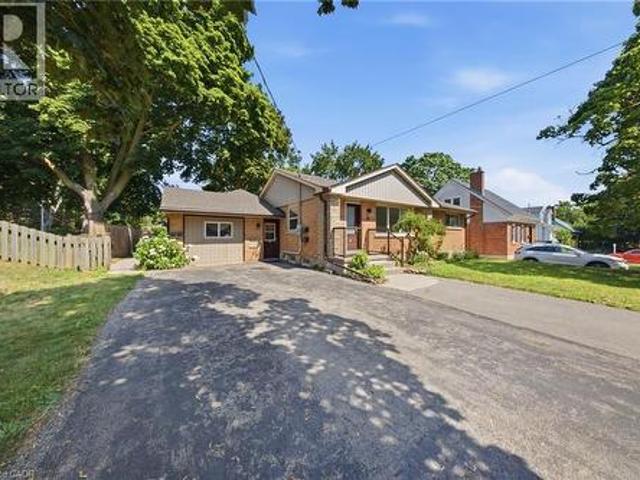 Property for sale in Kitchener, Ontario