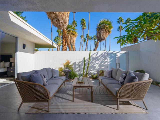 Condo for sale in Palm Springs, California