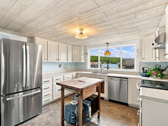 House for sale in Locks Village, Shutesbury