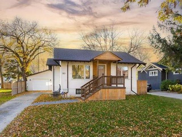 House for sale in Kildonan Drive, Winnipeg