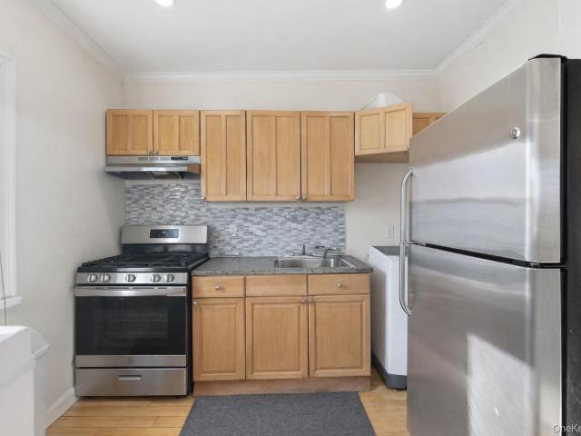 Commercial for sale in Village of Pelham, Town of Pelham