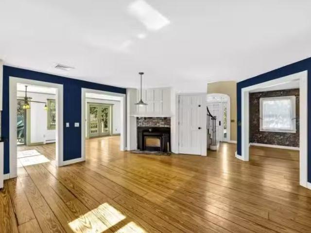 House for sale in Barnstable