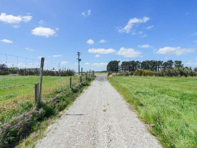 Property for sale in Pine Bush, Southland