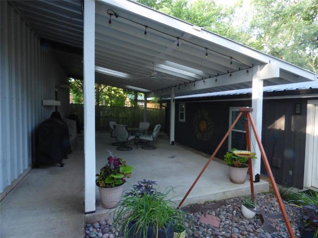 House for sale in Pottsboro, Texas