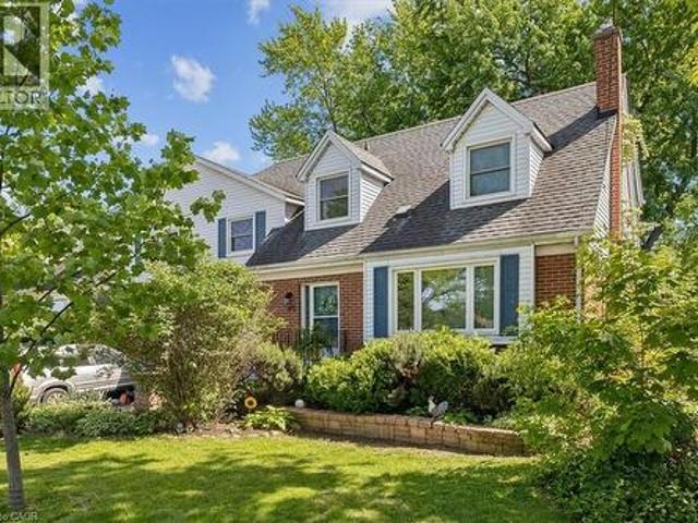 Property for sale in Ancaster, Ontario