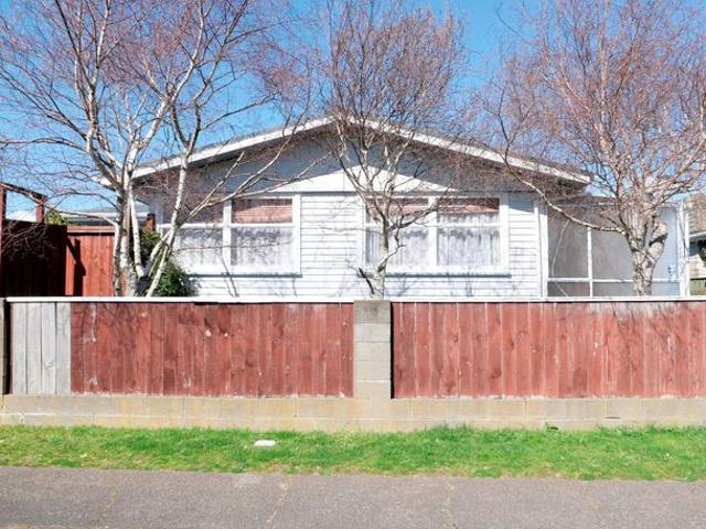 House for rent in Waikanae Beach, Wellington