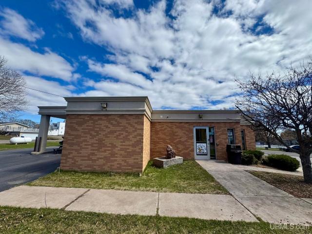 Commercial for sale in Mohawk, Michigan