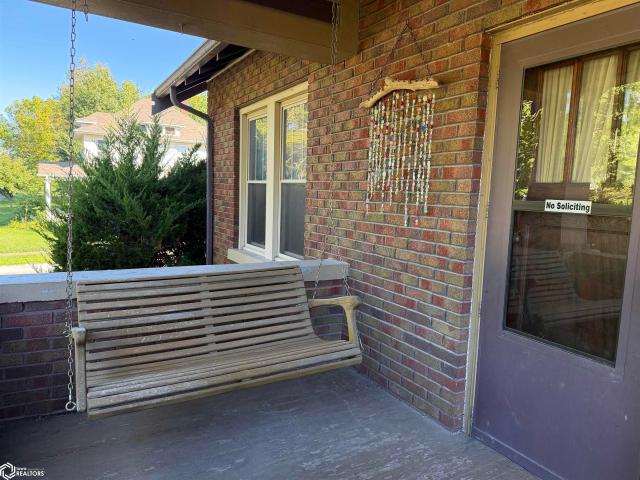 House for sale in Hamilton, Hancock County