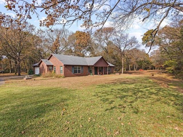 House for sale in Sadler, Texas