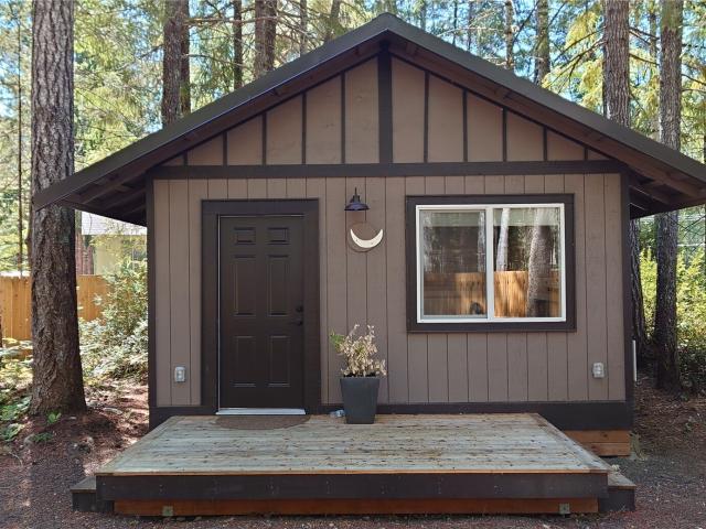 House for sale in Hoodsport, Washington