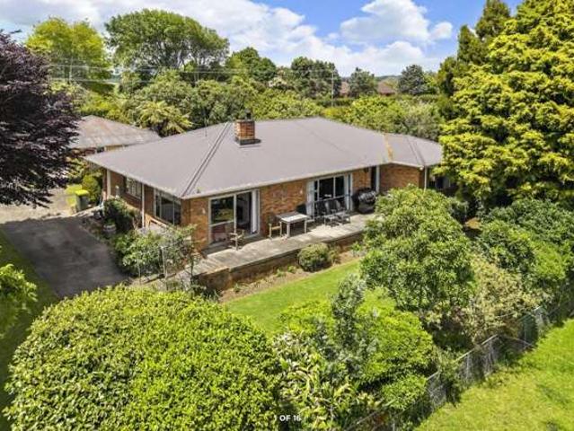 Property for sale in Papakura