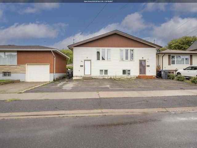 House for sale in Thunder Bay, Ontario