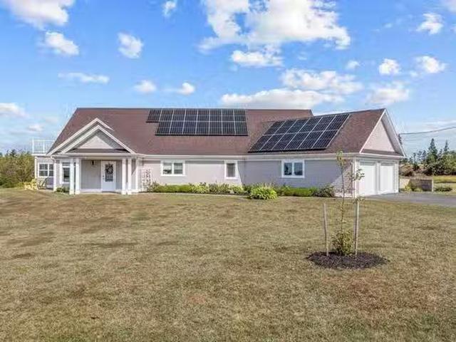 House for sale in Queens, Prince Edward Island