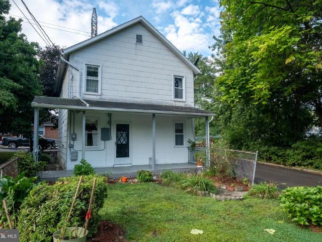 House for sale in Ridgeley, West Virginia