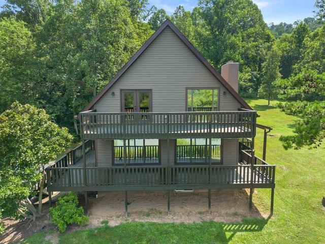 House for sale in Chesapeake, Ohio