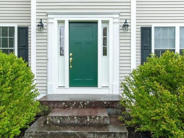 House for sale in New Hampshire