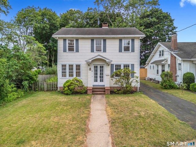 House for sale in Hamden, Connecticut