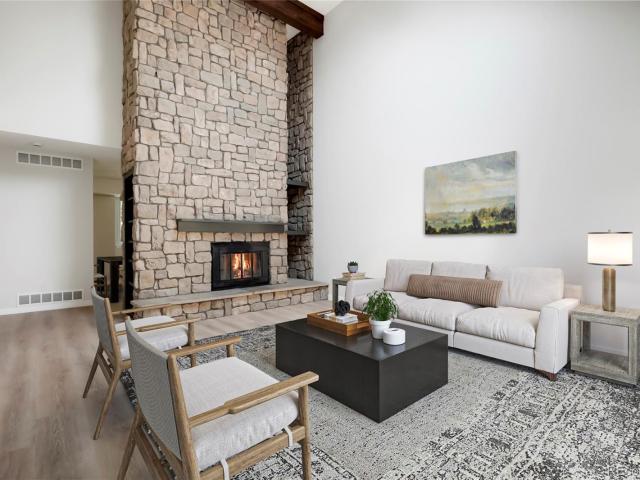 Townhouse for sale in Sunridge Patio Homes, Aurora