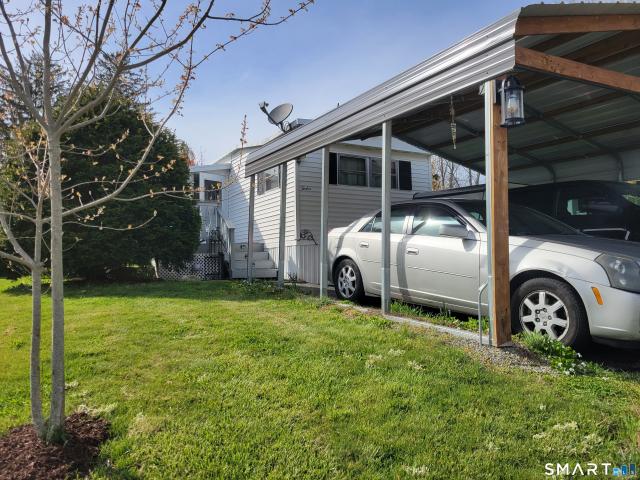 House for sale in Jewett City, Connecticut