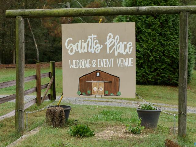 Commercial for sale in Guntersville
