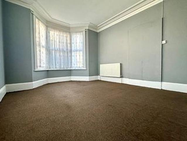 Apartment for rent in West Cliff, Acol