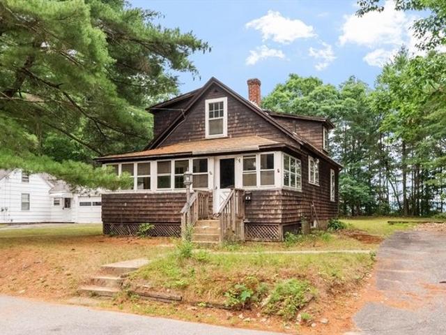 House for sale in Athol, Massachusetts