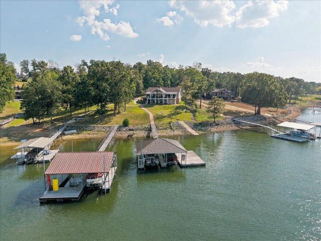 House for sale in Cambridge Shores, Marshall County