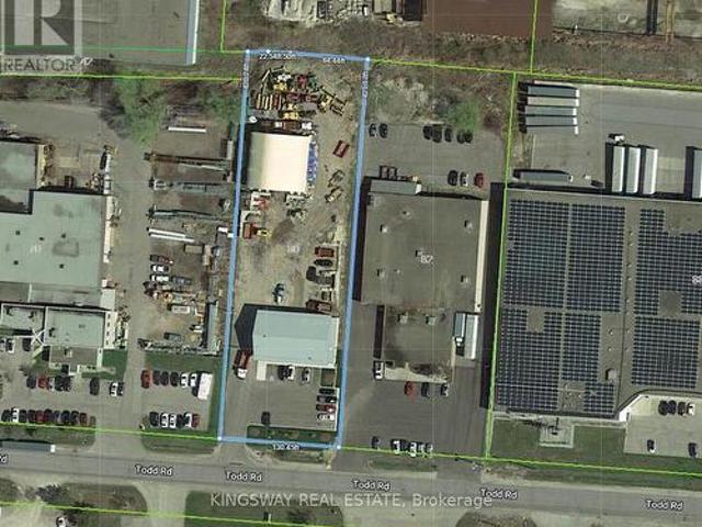 Commercial for rent in Georgetown, Ontario