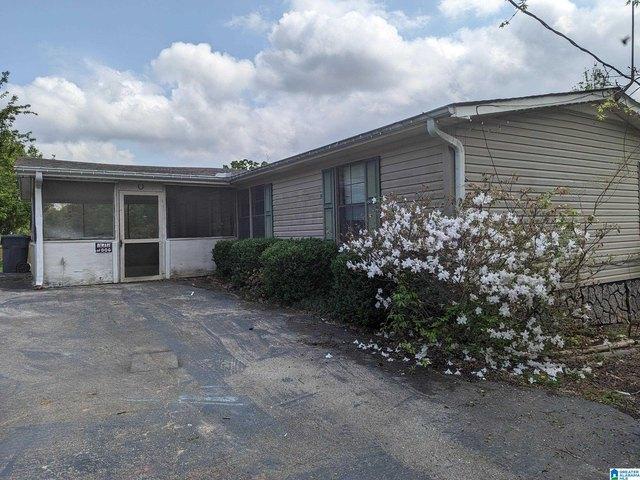 House for sale in Wilsonville, Alabama