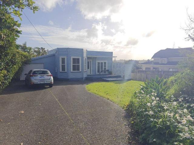 House for rent in Wairau Valley