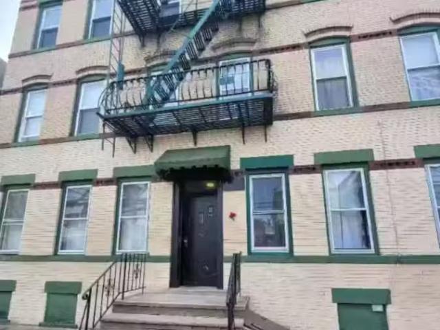 House for rent in Bayonne House for rent in Bayonne