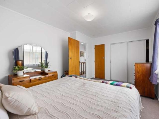 Apartment for sale in Hillsborough, Taranaki