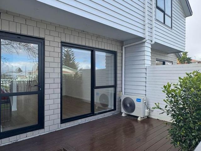 House for rent in Royal Oak, Oroua County