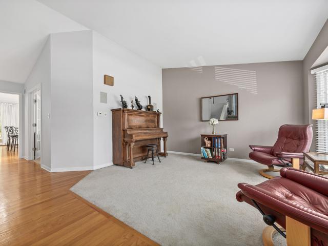 House for sale in Woodridge, Illinois