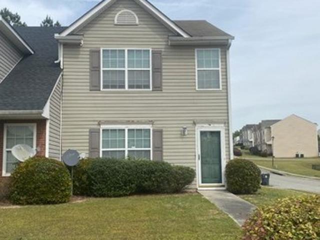 Townhouse for sale in Union City, Georgia