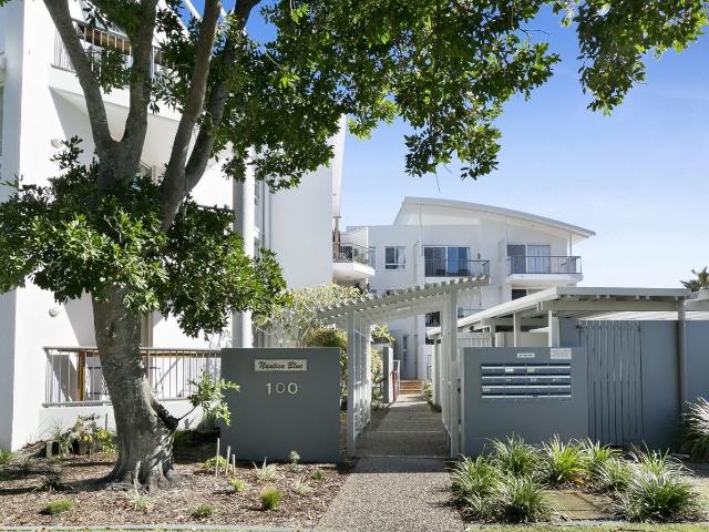 Apartment for rent in Mermaid Beach, Gold Coast City