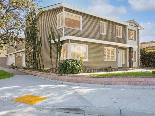 House for sale in Canoga Park, California