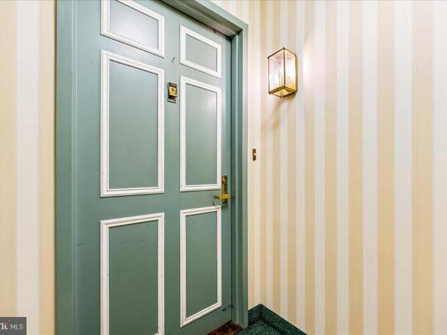 Condo for sale in Chevy Chase Park, Bethesda