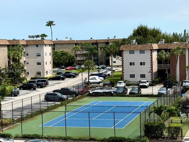Condo for sale in Davie, Florida