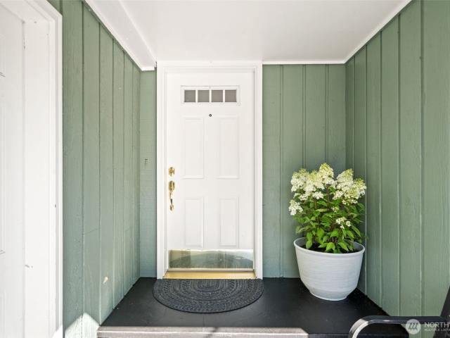 House for sale in Manchester, Kitsap County