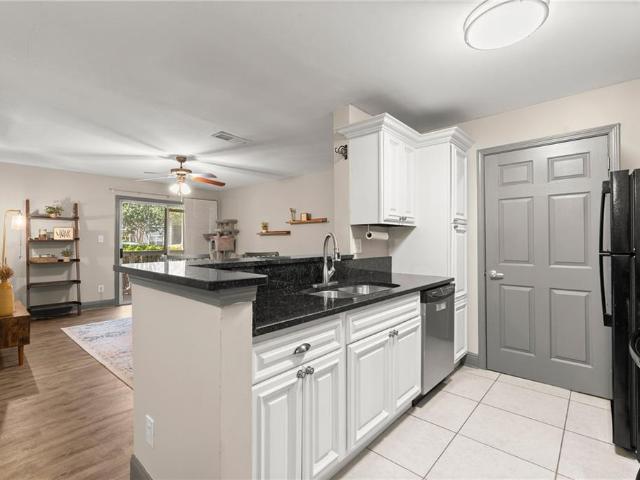 Condo for sale in Sandy Springs, Georgia