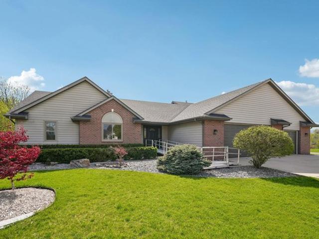 House for sale in Pleasant Prairie, Wisconsin