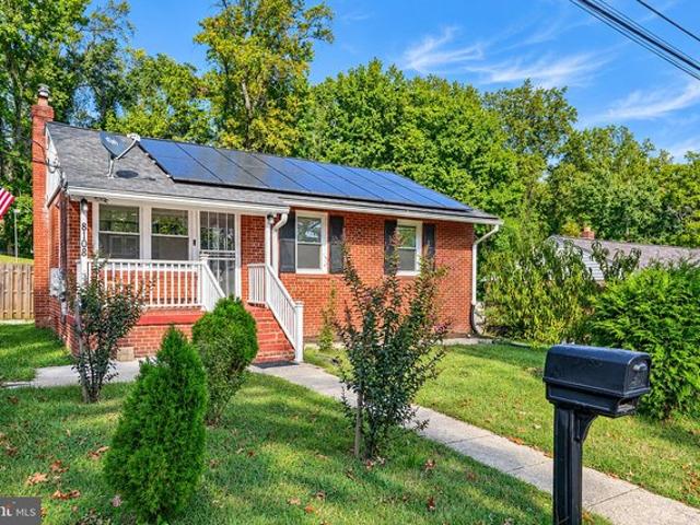 House for sale in Phelps, District Heights
