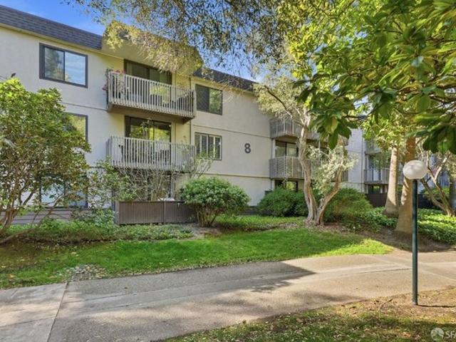 Condo for sale in San Bruno, San Mateo County