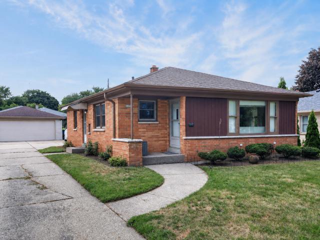 House for sale in Milwaukee, Wisconsin