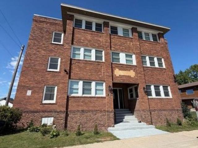 House for sale in Sheldon, Iowa